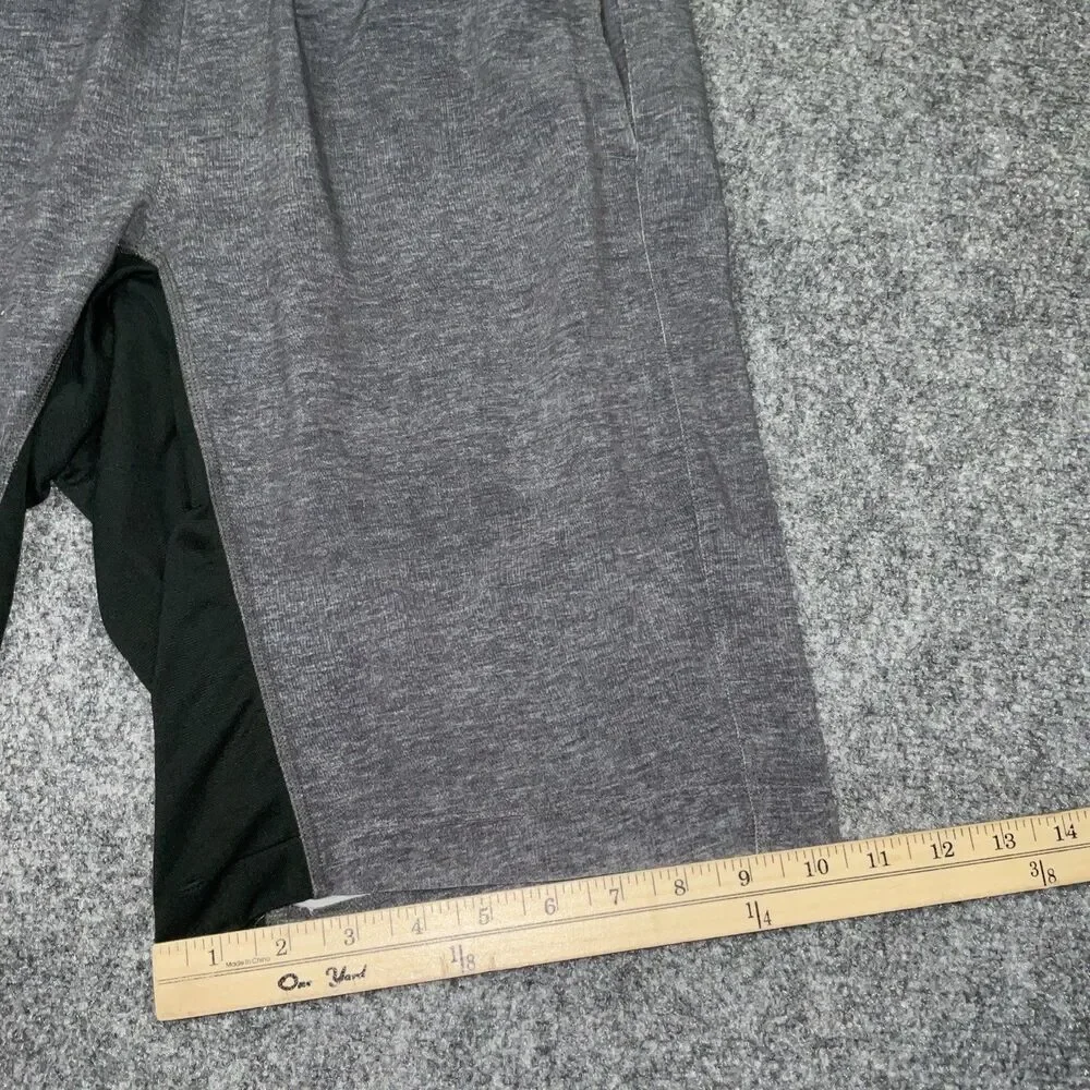 Lululemon Shorts Mens Size S Gray THE Short Casual Active Lounge
